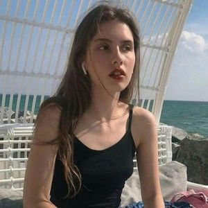 Meet your Posher, Twitty